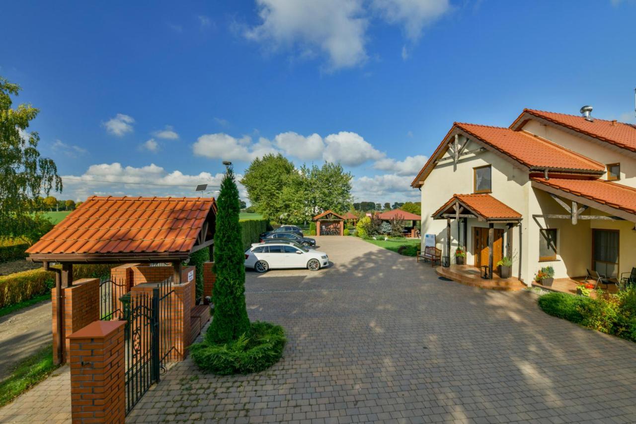 Willa Polanka Gościno Exterior foto